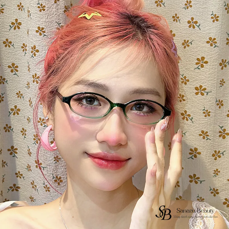 Top 10 tiệm makeup Phú Nhuận, Chuyên trang điểm đi tiệc - 34 Top 10 tiệm makeup Phú Nhuận, Chuyên trang điểm đi tiệc - 33
