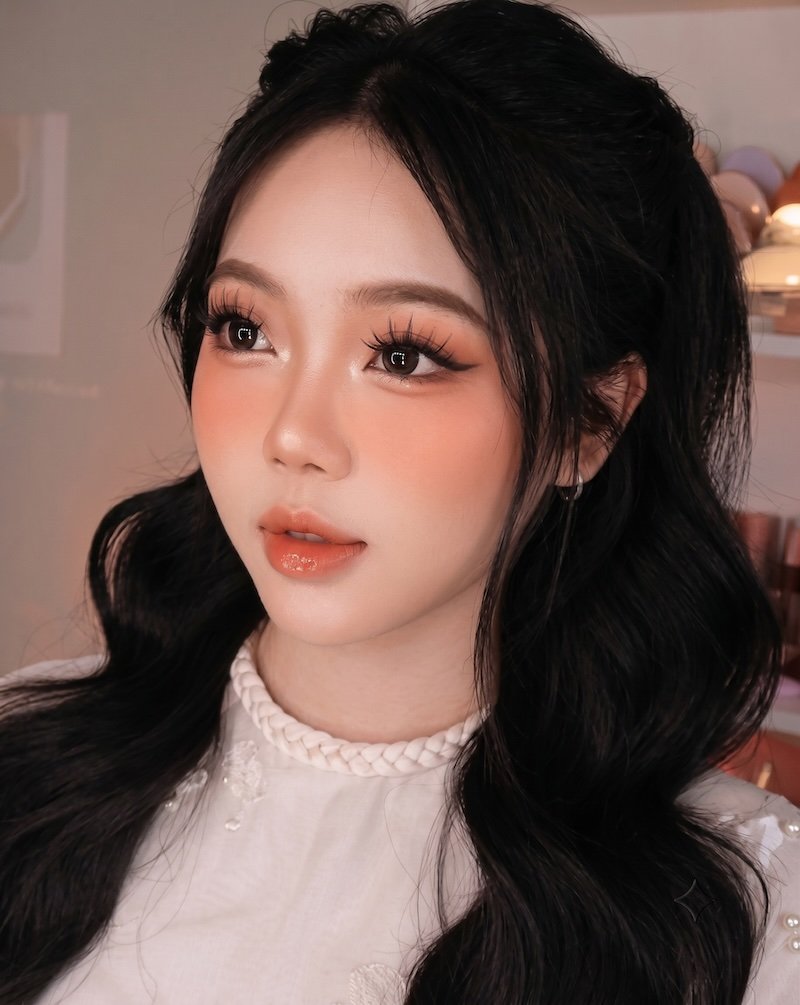 Hướng dẫn makeup nàng thơ, Các tone trang điểm nàng thơ - 19 Hướng dẫn makeup nàng thơ, Các tone trang điểm nàng thơ - 18