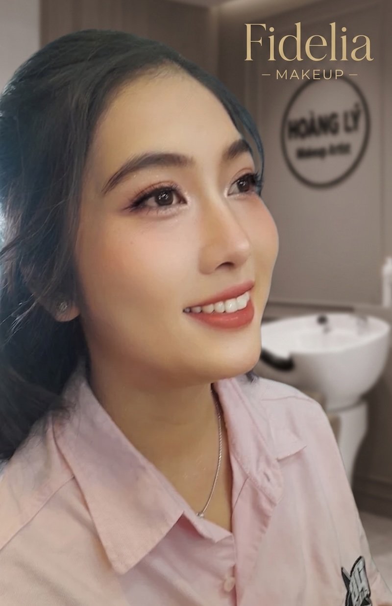 Top 10 tiệm makeup Phú Nhuận, Chuyên trang điểm đi tiệc - 43 Top 10 tiệm makeup Phú Nhuận, Chuyên trang điểm đi tiệc - 42