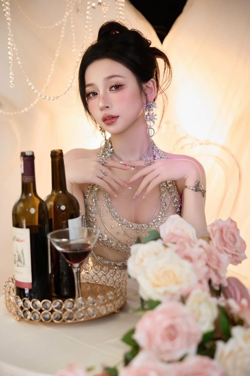 Top 10 tiệm makeup quận 3, Chuyên trang điểm đi tiệc - 54