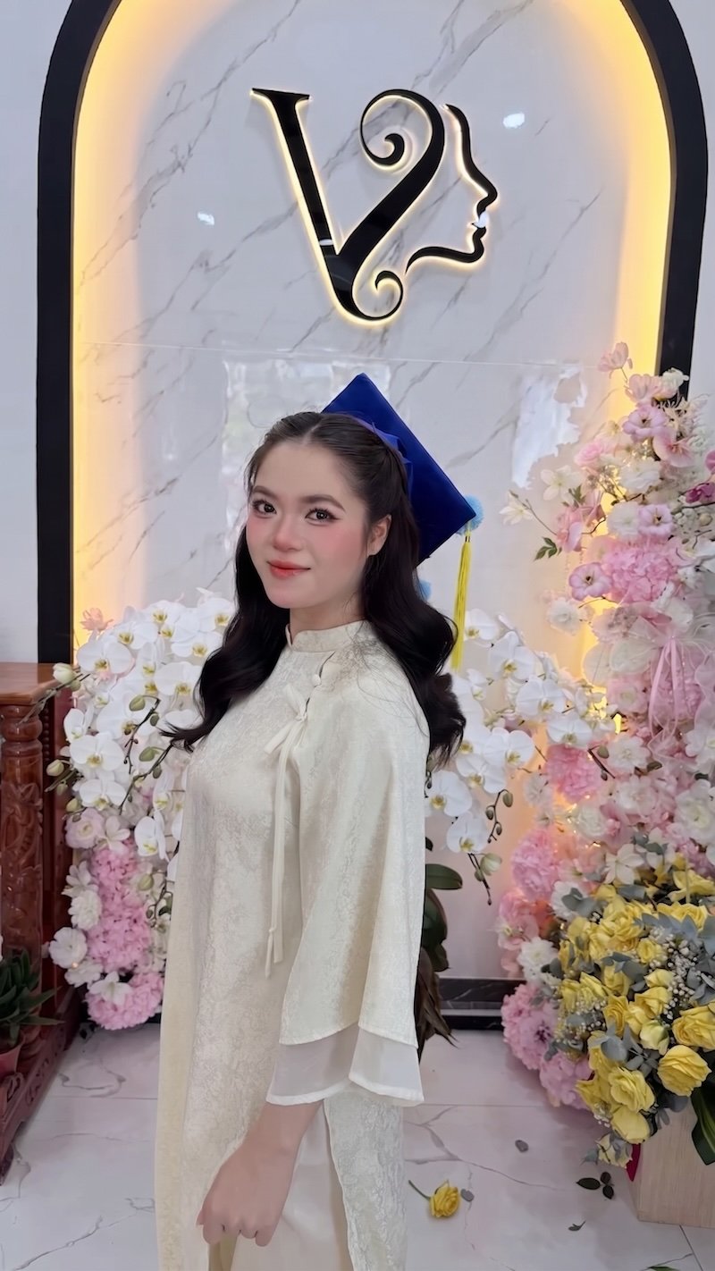 Top 10 tiệm makeup Tân Phú, Chuyên trang điểm đi tiệc - 40